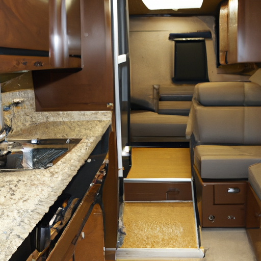 Tampa RV Summer Show Video Review of Touring 5th Wheels